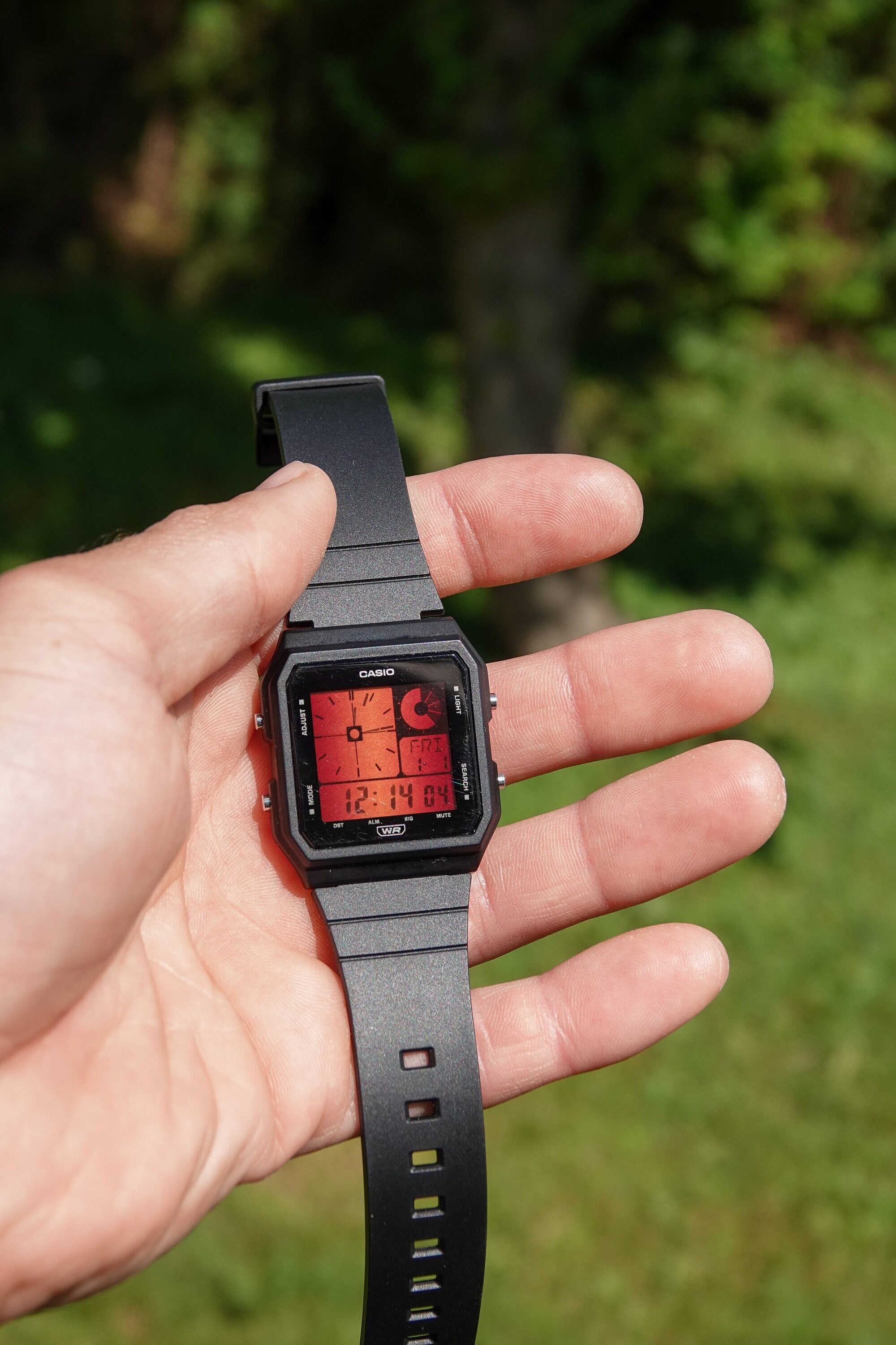 カスタム カシオ LF-20W バーガンディ ヘイズ - カシオ ツイン カスタム カシオ LF-20W バーガンディ ヘイズ - カシオ ツイン
