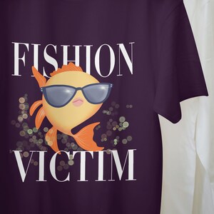 Fashion Lover Funny T-Shirt Cartoon Fish Shirt for Glamorous Girlfriend Gift for Stylish Scuba Diver Tee for Ocean Lover Tshirt