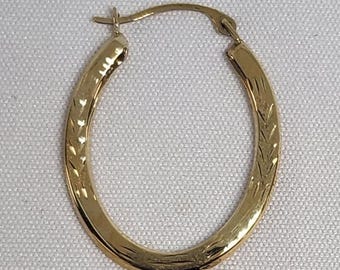 Beautiful 14K Yellow Gold Oval Hoop Earring