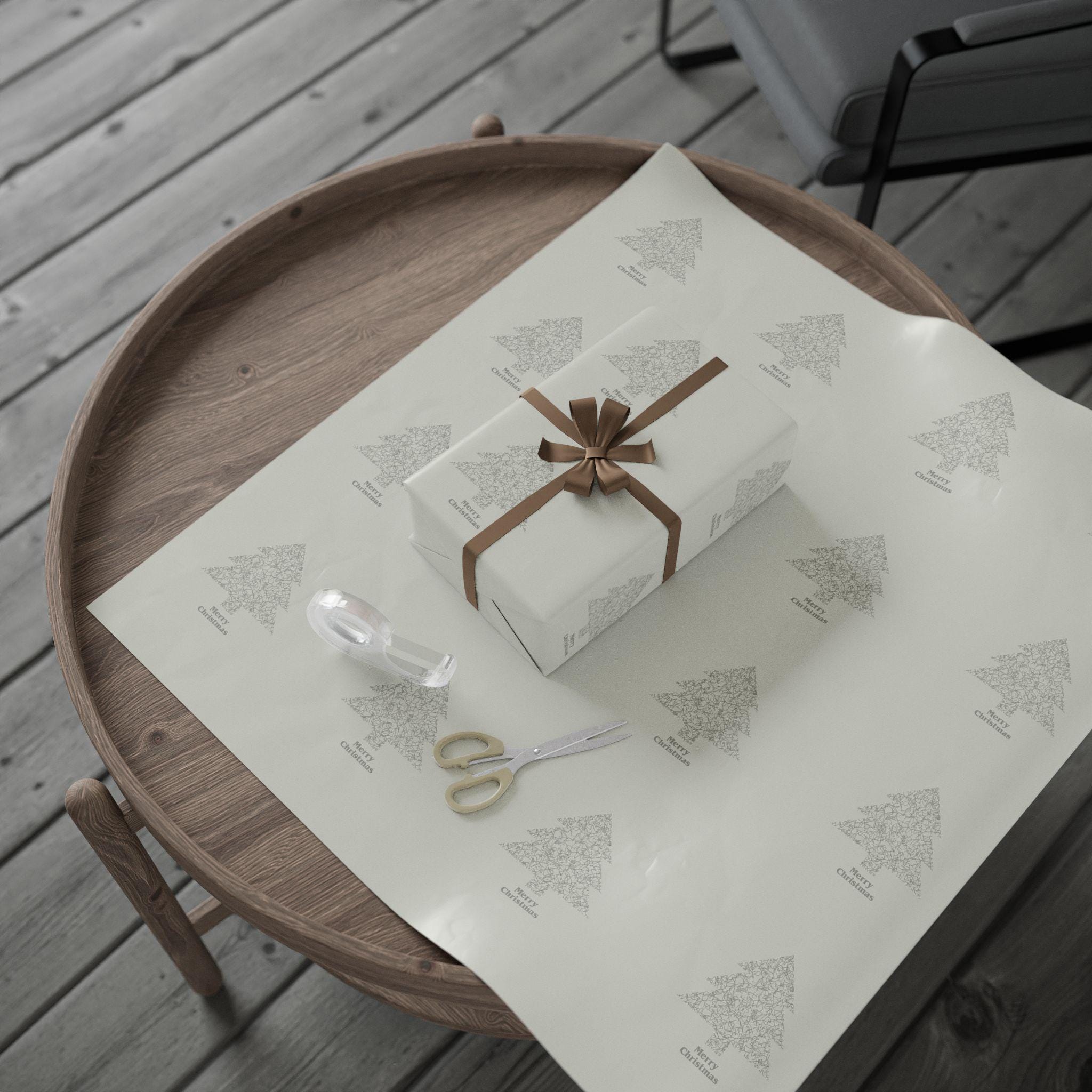 White Christmas Wrapping Paper With Christmas Tree, Merry Christmas ...