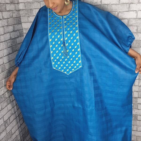 Robe Africaine / Kaftan Africaine Bleu / Bazin  Brodé / Bubu Royal Blue/ Grand Boubou Africain / Boubou Tendance
