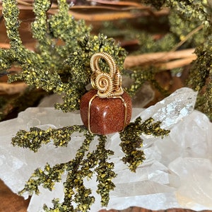 Spiraled Bow and a Little Box of Happiness | Goldstone Stone | Wire Wrapped Pendant for Necklace