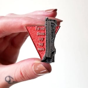 PRE-ORDER Lady Gaga - Marry the Night pin - Born This Way