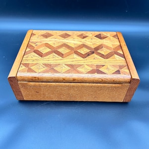 Vintage Artisan Handmade Inlaid Wooden Jewelry Box