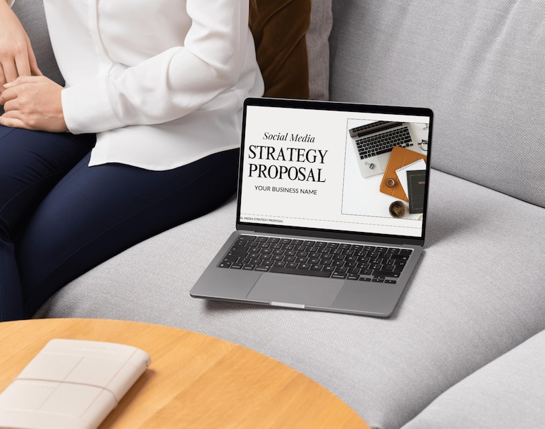 Social Media Strategy proposal Canva templates, Client Strategy for Social Media Managers, Marketing proposal, Canva editable templates