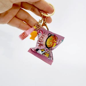 Korean Instant Noodle Keychain | Mini Ramen, Buldak, Shin Snack Charm (Kawaii Gift)