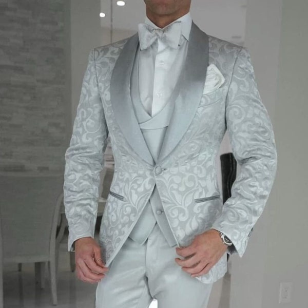 Luxury Designer Tuxedo Men Suits 3 Piece Grey Floral Stylish Suits Wedding Party Suits Elegant Suits Formal Fashion Suits Bespoke For Men