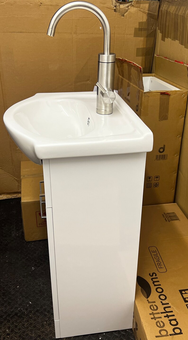 No Plumbing Needed Clinic/ Aesthetics/ Beauty Portable Sink Etsy UK