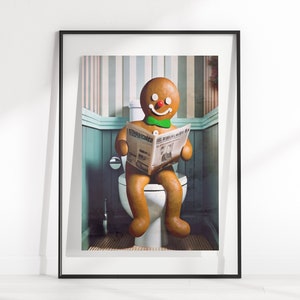 Gingerbread man on Toilet, Printable Christmas Bathroom Art, Holiday Bathroom Decor, Funny Bathroom Art Prints, Digital Download Art Print