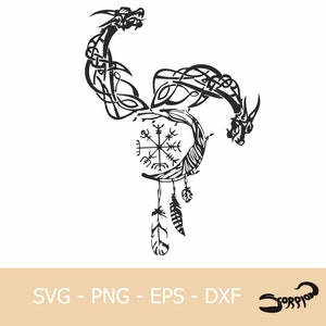 以下が含まれることがあります： 黒と白のイラストで、2匹の絡み合ったドラゴンが描かれています。中央には三日月とコンパスのシンボルがあります。デザインは、下から羽根が下がっているドリームキャッチャーを彷彿とさせます。