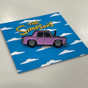 The Simpsons Homers Pink Sedan Enamel Pin image 2