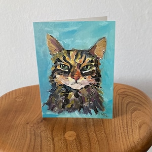 Tarjeta de felicitación de gato enojado Mr. Grumpy the Cat de la pintura original de retrato de gato enojado en acrílico de Margaret Powell Art