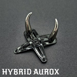 HYBRID AUROX Horn Hair Clips (Silver and Black)