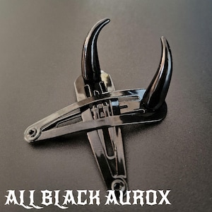 ALL BLACK AUROX Horn Hair Clips