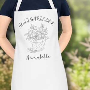 Personalised Gardener Apron Custom Gift for Gardeners Self Care Plant Lover Gift Head Gardener Apron Gardening Gift Women Plant Lady Gift