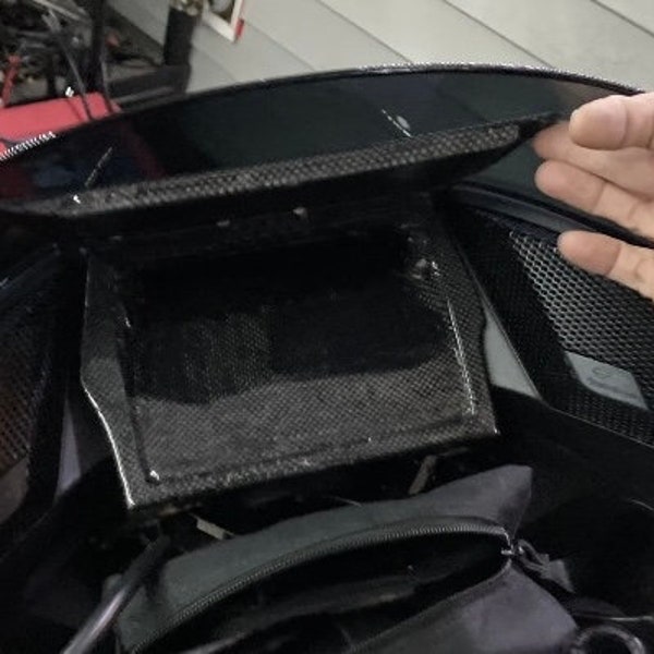 Custom Carbon Fiber Glovebox with iPad mini6 or Lenovo M8-gen3 tablet for Harley Davidson Low Rider ST
