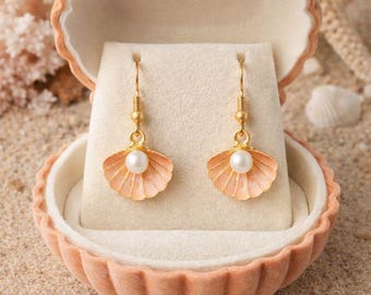 Gold Seashell Pearl Drop Earrings – Elegant Coastal Shell Earrings, Minimal Summer Jewelry, Gift for Her