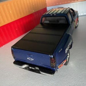1:18 Silverado - Etsy