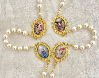 Rosario de Perlas Hecho a Mano del Misterio Glorioso: Regalo Católico para Bodas, Bautismos y Comunión