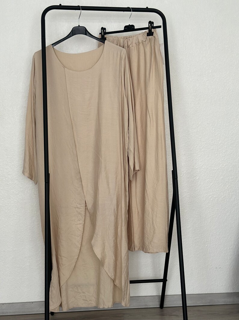 Two-piece viscose trouser suit Beige