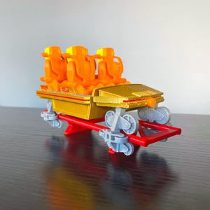 3D-gedruckte Nachbildung des Maverick-Achterbahnwagens | Cedar Point Sammlerstück
