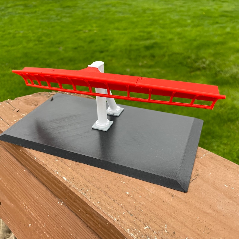 Modelo de giro de montaña rusa invertida inspirado en B&M Etsy España