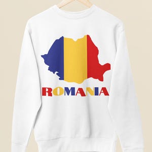 Map of Romania Sweatshirt, Romanian Flag Crewneck, Unisex Romanian Clothing, Romania Flag Pullover, Gift for Romanian, Romania Travel Gift