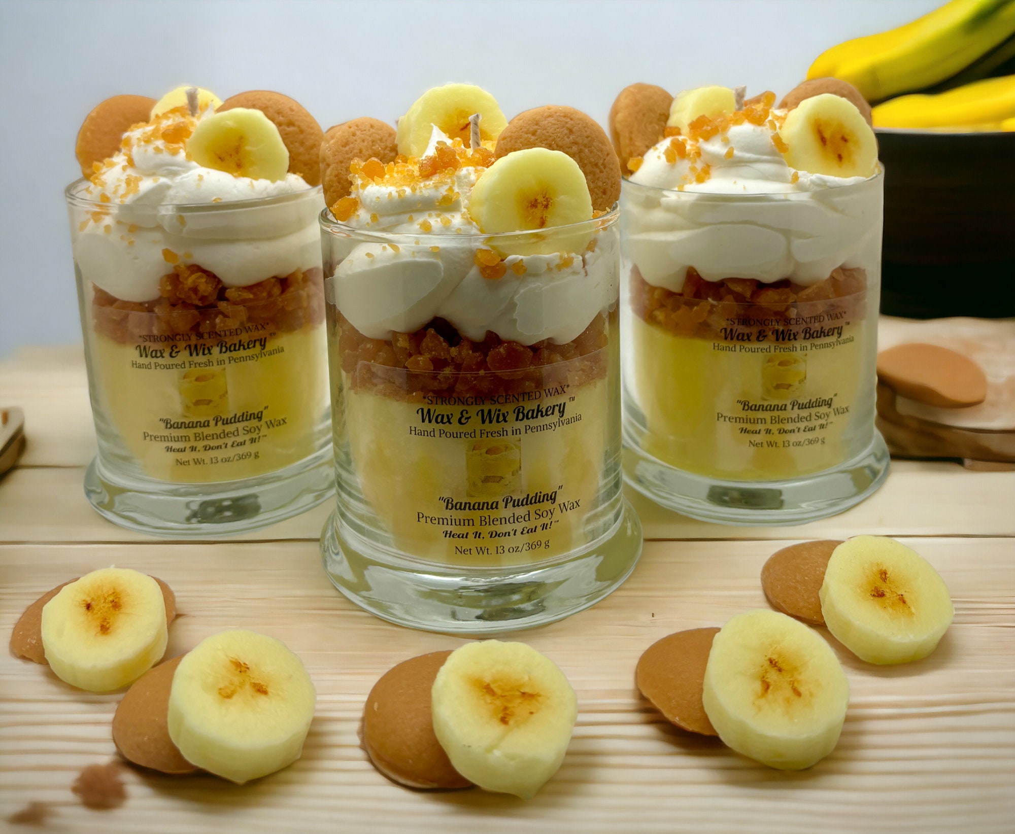 Banana Pudding Candle.  Large 13 oz. Soy Candle/Banana Slices/Vanilla Wafers/Strongly Scented Candle/Dessert Candle/Bakery Candle.