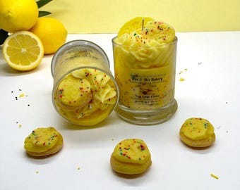 Frosted Lemon Cookie Candle. Large 13 oz. Soy Candle/Cookies and Lemons. Strongly Scented Candle