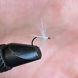 Hi-vis White Dry Fly (3)