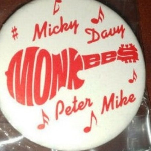 Monkees 1966 Band Pin Micky Davy Peter Mike Vintage 60s Kept in SC