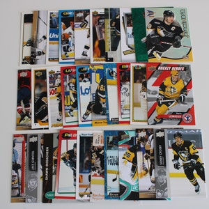 Lots d'équipes de cartes de hockey - 30 cartes assorties par équipe