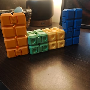 Infinity Cubes fidget toy