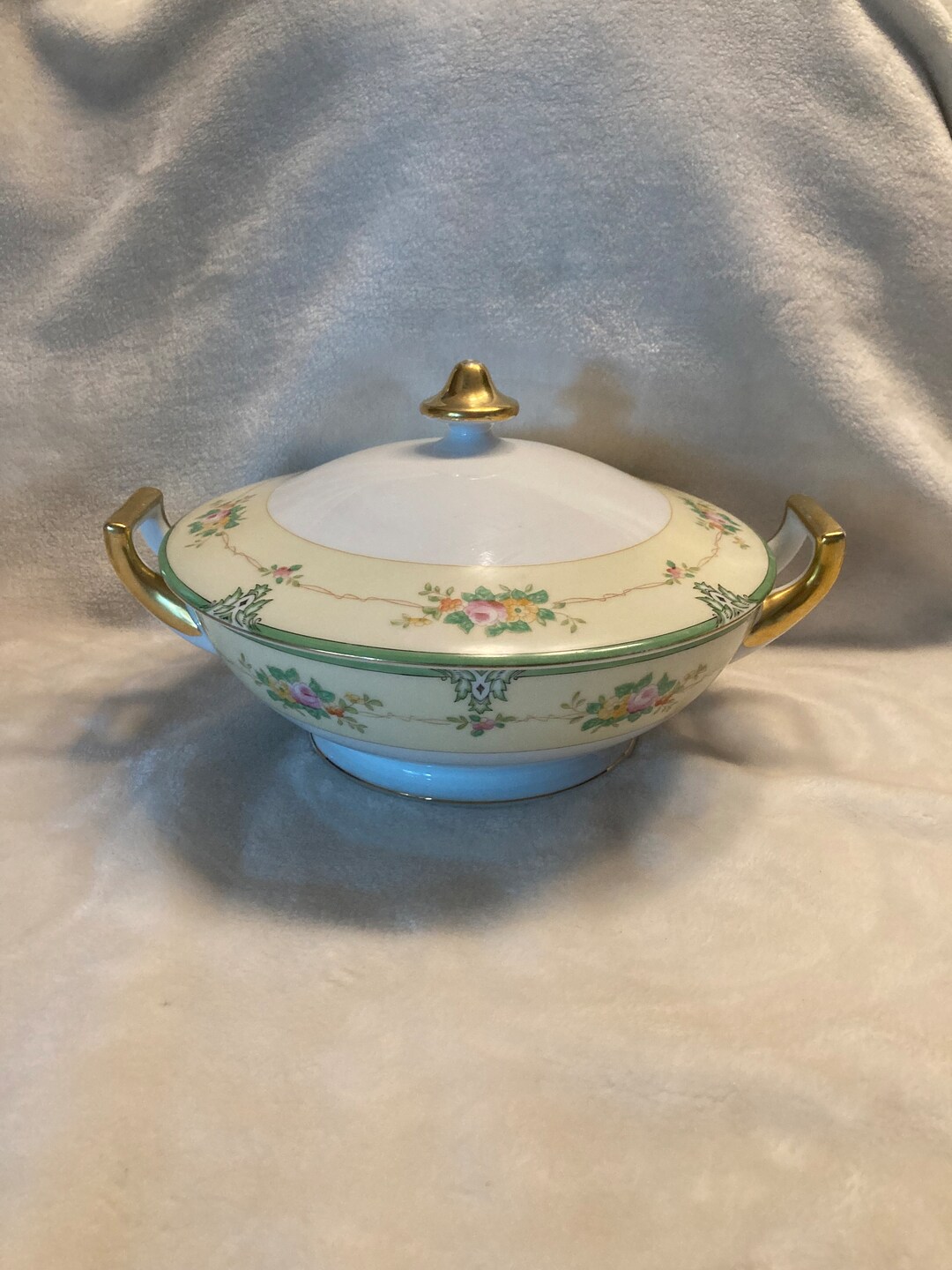 Vegetable Bowl With Lid by Meito Etsy