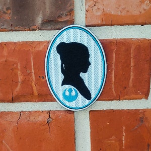 Prinsessan Leia Silhuett 6,25 x 9,6 cm Star Wars Disneyland Disney Parks Resorts Stryk-på broderad lapp