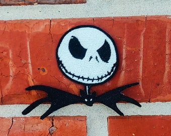 Glow In The Dark Jack Skellington Mit Krawatte 3.82 "x 3.00" The Nightmare Vor Disneyland Disney Parks Urlaubsorte Eisen Auf Gestickter Aufnäher Appl