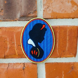 Snow White Silhouette 2.98&quot; x 3.89&quot; Disneyland Disney Parks Resorts Iron On Embroidered Patch Applique