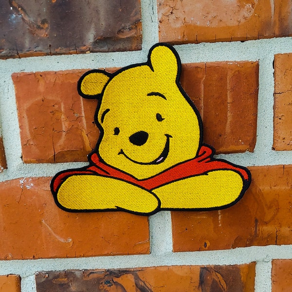 BIG 6 Inch Winnie-the-Pooh Disneyland Disney Parks Resorts Iron On Embroidered Patch Applique