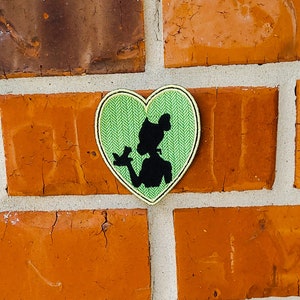 Princess Tiana and Prince Naveen Frog Silhouette Heart 2.91&quot; x 3.14&quot; Disneyland Disney Parks Resorts Iron On Embroidered Patch Applique