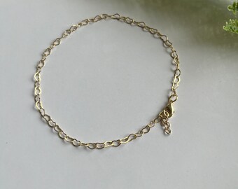 Heart chain 3-4 mm chain bracelet or anklet / Gold filled or Sterling Silver / handmade jewelry/ gift for her