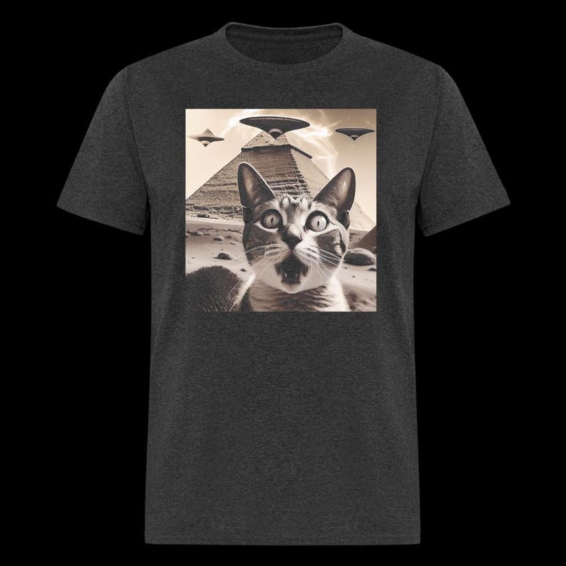 Schnauzer Egypt Pyramid Pyramids UFO T-Shirt