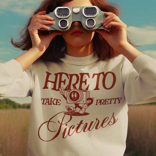 Trendy Photography Sweater - Here To Take Pretty Pictures White Unisex Photographer Crewneck - Red design