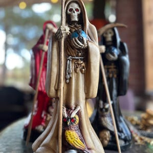 Bone Colored Santa Muerte Statue