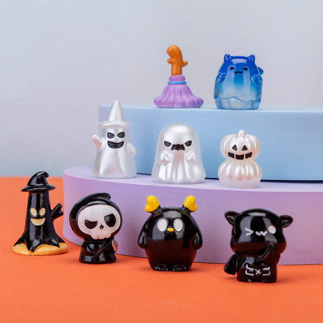 Pumpkin Statue Halloween Mini Statue Resin Spooky Pumpkin Etsy