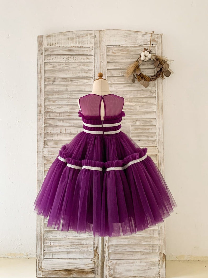 Vestido de niña de flores de boda de tul púrpura plisado de cuello transparente, vestido de fiesta para niñas, vestido de fiesta para niños pequeños, vestido de desfile para niñas imagen 2