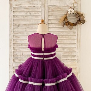Vestido de niña de flores de boda de tul púrpura plisado de cuello transparente, vestido de fiesta para niñas, vestido de fiesta para niños pequeños, vestido de desfile para niñas imagen 4