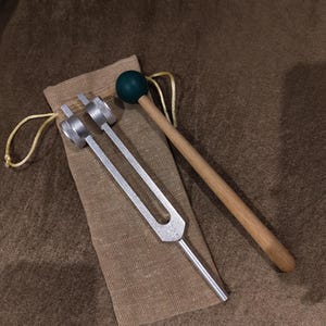 128 hz Metal Tuning Fork with bag and mallet Weighted Tuning Forks for Sound Healing Balancing mind and body perfect valentine day gift