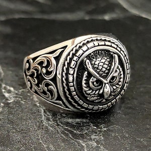 Silver Owl Engraved Mens Ring , Silver Wild Bird Animal Ring , Birds of Prey Nature Owl Jewelry , Cool Elegant Style , Friendship Owl Gift