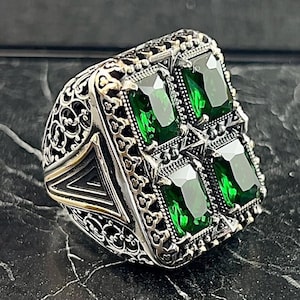 Anel grande masculino com pedra verde, anel de esmeralda estilo otomano, design quadrado de prata esterlina, presente exclusivo para ele, joia de prata 925 feita à mão