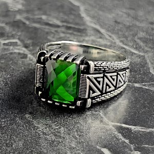 Men Square Green Emerald Stone Silver Ring, Natural Dark Green Stone Ring, 925K Sterling Silver Ring, Handmade Minimalist Ring, Gift For Him